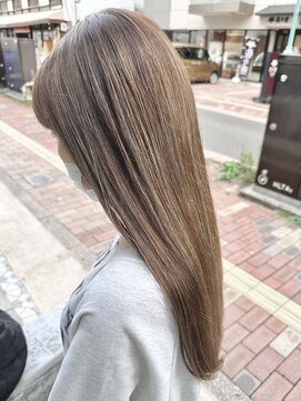 ヘアーメイクオズ(hair make O/S) カーキグレージュ☆