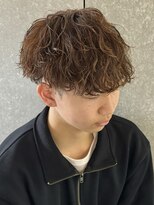 ニアウ 太田店(Niau) メンズパーマ波巻きスパイラルパーマナチュラルブラウンカラー