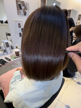 リーホリエ(Lee Horie) 髪質改善ストレート×ボブ