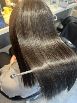 スパークスヘア(Sparks hair) 綺麗なお姉さんになるのを叶えましょう♪