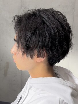 フイ 新宿3丁目(Hui) ハイトーンカラー/マッシュパーマ/アースカラー/men's/