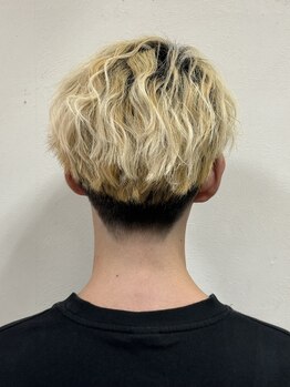 ヘアー ステージ ギヴ HAIR STAGE Give 弁天町店の写真/メンズにも人気のサロン☆メンズのお客様も多く、通いやすい雰囲気が人気の秘訣！