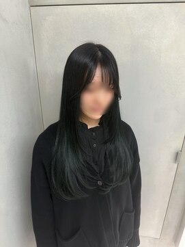 スイ 松戸(SUI) ダークオリーブ レイヤースタイル