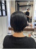 ショートボブ