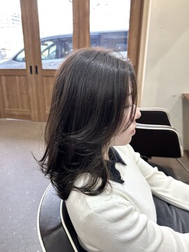 ポピイズ(POPPIES) セミロング【レイヤー】