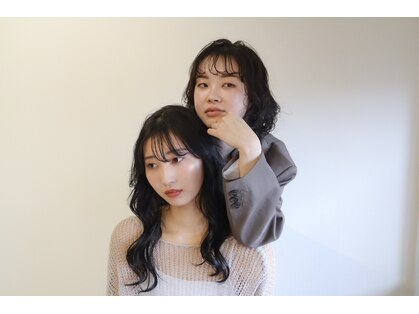 スリー バイ ザサロンフジサワ(THREE by the salon fujisawa)の写真