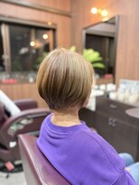 アオイ(Aoi)&nbsp;白髪ぼかし/ショート/髪質改善