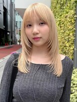 ダブ アオヤマ(DaB AOYAMA)&nbsp;顔まわりレイヤー × ミディアム / 前髪