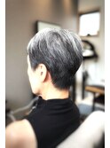 ・耳だしショート【eon】ミセス、大人女性、マイナス6歳ヘア