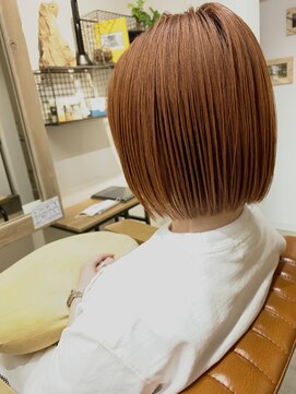 オブ センス(Of Sense) パツっとボブ×アプリコットオレンジ