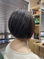 ベルード(bellood)&nbsp;丸みのあるボブ&白髪ぼかし