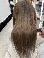 ロンドルーチェ 心斎橋(Lond luce)&nbsp;ダークアッシュ/ミディアムレイヤーカット［髪質改善/縮毛矯正］