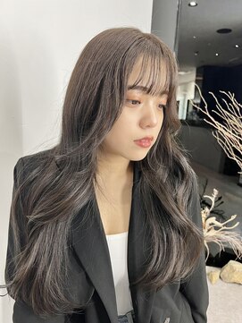 ウィクシー(wixy) ダークグレージュ