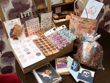 もちぺちの雰囲気（店販等、プレゼント用ラッピングサービスさせていただきます。）
