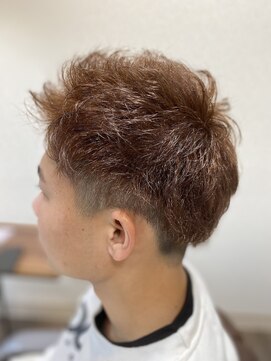 ヘア ナヴォーナ 大浦店(hair NAVONA) メンズショート(アップバング)