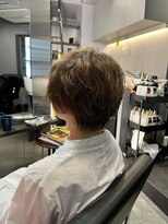 リベット(LIVET)&nbsp;ハイトーンショートパーマスタイル