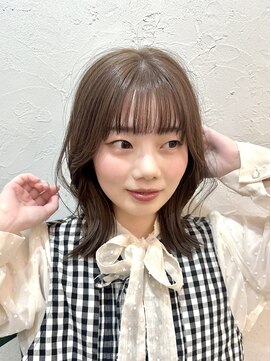 シー(cie) ブリーチなしダブルカラー　ミルクティーベージュ　くびれヘア