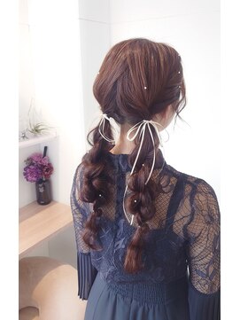 トパーズ(topaz) 三つ編みヘア/お下げヘア