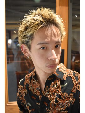 スワッグバーバースタジオ(SWAG BARBER STUDIO) スパイキーショート