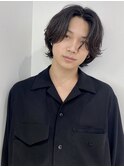 センターパート ミディアムレイヤー フェザーパーマ MOMO