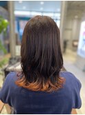 オレンジ裾カラー