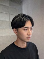 ワンワンオー バーバーショップ コンチネンタル(@110 BARBER SHOP continental) センターパート