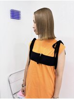 イラカ(elaka)&nbsp;ミルクティーベージュ×切りっぱなしボブ
