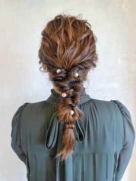 ベルビアンカ(Belle BIANCA) Belle BIANCA 編みおろしヘア 結婚式 ドレスヘア by TOMOE