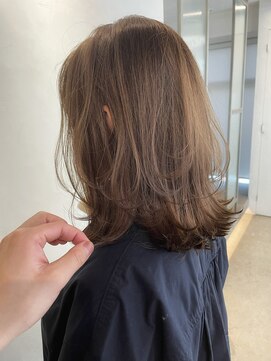 ウェイズ トウキョウ(Ways TOKYO) まろやかベージュにくびレイヤー