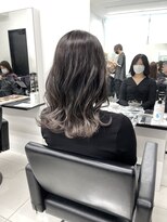 アライブ キチジョウジ(ALIVE Kichijoji) シルバーグラデーションカラー