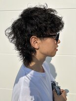 ヒュイル バイ ニアウ(Hwyl by Niau)&nbsp;メンズマッシュパーマ波巻スパイラルパーマニュアンスパーマ