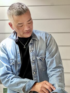 ダッド(DAD) 【Crop】