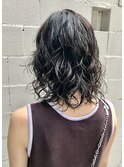 無造作なミディアムウェーブ
