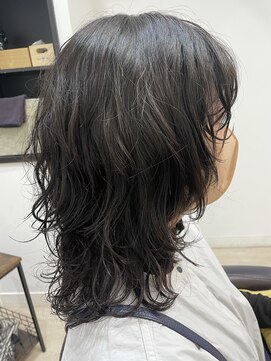 リブレ(LIBRE+hp) ミディアムウルフ×パーマ