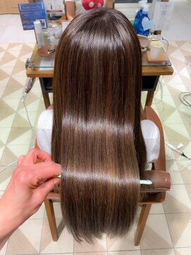 バブ バイネオリーブ(Bab by neolive) イメチェン/美髪/ロング/ストレート/艶/ハイライト/白髪ぼかし