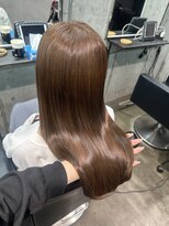 オリーブブラウン