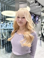 レディアル 渋谷(REDEAL)&nbsp;抜きっぱなしブロンドハイトーンインナーレイヤーカットウルフ