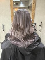 サニー 渋谷(SUNNY) バレイヤージュ、ハイライト、レイヤーロング、グレーベージュ