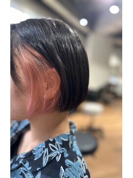 ビス ヘア アンド ビューティー 西新井店(Vis Hair＆Beauty) 20代30代40代大人可愛いピンクベージュイヤリングカラー