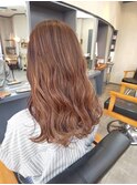 ふんわり揺れて、気取らず可愛いオレンジベージュ/ブリーチ