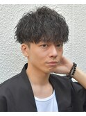黒髪無造作マッシュツイストスパイラルパーマ