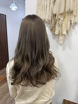 シャンティ(shanty) ロング 透明感カラー