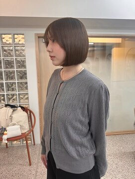 ペレ 梅田(PELE) クラゲヘアー/小顔/ココアベージュ/オリーブグレー/梅田