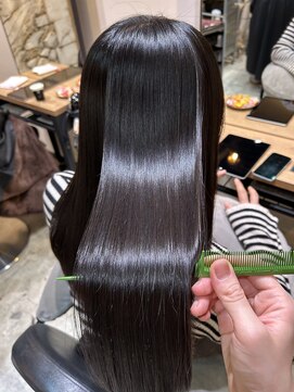 【LoE/天王寺あべの】艶髪ストレート