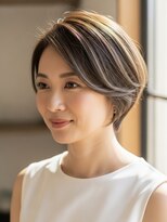 レヴィア(REVIA)&nbsp;白髪ぼかしハイライトブリーチミルクティーベージュ