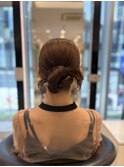 結婚式お呼ばれカチモリ風タイトアレンジ韓国風ヘアセット