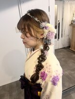 スリー(three)&nbsp;ヘアセット　ヘアアレンジ　卒業式ヘアセット