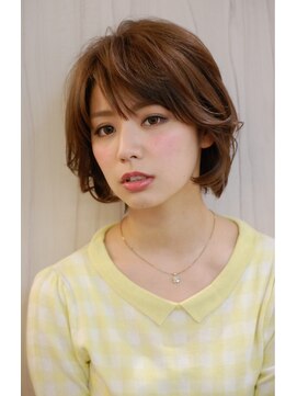 ナチュラルエフ(natural f) ショートレイヤースタイル