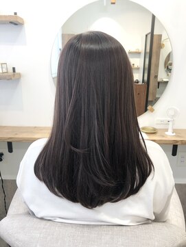 シア 新越谷店(SHEER) チャコールグレージュ