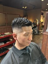 カットスペース キャロル(CUT SPACE CAROL) スキンフェード